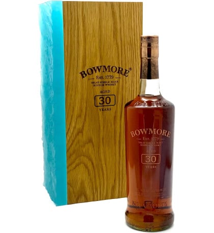 Bowmore 30 Year Old Single Malt 8 Bowmore 30 Year Old Single Malt